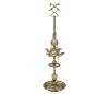 <span class='ref_item'>200 -</span> <span class="object_title">CANDIL DE ACEITE EN METAL DORADO DE CUATRO LUCES, ESTILO ANTIGUO</span>   <p><span class="technical_description">Con bandeja inferior y despabiladera. Con remate superior para portarlo.<br/>Medidas: 56cm</span><br></p>