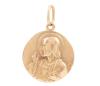 <span class='ref_item'>76 -</span> <span class="object_title">ESCAPULARIO EN ORO 18KT</span>  <p><span class="technical_description">Colgante escapulario realizado en oro de 18kt, con imagen de Jesús y la Virgen con el niño. Con reasa<br/>Diámetro: 1,9cm</span><br>Peso: <span class="PESO_HCES1">2,70</span> <span class="PESOUMED_HCES1">gr.</span><br></p>