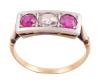 <span class='ref_item'>190 -</span> <span class="object_title">TRESILLO EN ORO 16KT, RUBÍES Y DIAMANTE</span>  <p><span class="technical_description">Sortija tresillo realizada en oro de 16kt. Vistas en blanco con 2 rubíes en talla redonda con peso total aprox 0.40ct y un diamante en talla brillante con peso aprox 0.20ct<br/>Medida Sortija: 13</span><br>Peso: <span class="PESO_HCES1">2,50</span> <span class="PESOUMED_HCES1">gr.</span><br></p>