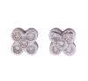 <span class='ref_item'>62 -</span> <span class="object_title">PENDIENTES EN ORO 18KT Y DIAMANTES</span>  <p><span class="technical_description">Pareja de pendientes en forma de flor realizados en oro 18kt, decorados con diamantes en talla brillante con peso total aprox 0.20ct<br/>Cierre: Presión</span><br>Peso: <span class="PESO_HCES1">1,70</span> <span class="PESOUMED_HCES1">gr.</span><br></p>