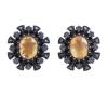 <span class='ref_item'>73 -</span> <span class="object_title">PENDIENTES VINTAGE EN ORO BAJO Y PLATA DE 925 CON CITRINOS Y TOPACIOS BLANCOS</span>  <p><span class="technical_description">Pareja de pendientes Vintage realizados en oro bajo con vistas en plata de ley con citrinos centrales en talla oval y peso total aprox (5ct) y orla de topacios blancos en talla rosa con peso total aprox (0.25ct)<br/>Cierre: omega</span><br>Peso: <span class="PESO_HCES1">10,30</span> <span class="PESOUMED_HCES1">gr.</span><br></p>
