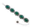 <span class='ref_item'>121 -</span> <span class="object_title">PULSERA FANTASIA EN PLATA DE LEY CON CUARZOS VERDES, MARCASITAS Y PIEDRAS DORADAS</span>  <p><span class="technical_description">Pulsera fantasía realizada en plata de ley con cinco tallas de cuarzo verde facetado, con orla de piedras doradas y marcasitas. Alargador adornado por bola de piedras doradas y marcasitas.<br/>Longitud: 20cm. Cierre: mosquetón.</span><br>Peso: <span class="PESO_HCES1">31</span> <span class="PESOUMED_HCES1">gr.</span><br></p>