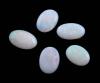 <span class='ref_item'>68 -</span> <span class="object_title">OPALOS BLANCOS,CINCO PIEZAS TALLADAS EN CABUJON CON PESO TOTAL DE 11.29 CT</span>  <p><span class="technical_description">Lote de cinco ópalos blancos tallados en cabujón.<br/>Peso total: 11.29 ct</span><br></p>