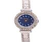 <span class='ref_item'>162 -</span> <span class="object_title">RELOJ "OLIVIA" DE PULSERA PARA DAMA EN METAL PLATEADO ESTILO VINTAGE. CUERDA MANUAL</span>  <p><span class="technical_description">Reloj "OLIVIA" de pulsera para dama realizado en metal plateado, de estilo vintage Caja oval situada en horizontal , esfera en azul intenso y brillante, numeración arábiga en color blanco, bisel adornado por marcasitas. Medidas esfera: 20 x 25 mm. Pulsera con adornos y calados. Mecanismo de cuerda manual. En estado de marcha<br/>Peso: 39,3 gr<br/> </span><br></p>