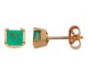 <span class='ref_item'>38 -</span> <span class="object_title">PENDIENTES EN ORO DE 18 KT Y ESMERALDAS</span>  <p><span class="technical_description">Pareja de pendientes dormilonas realizados en oro de 18 kt. con esmeraldas en su talla rectangular y peso total aprox(0.75 ct)<br/>Cierre: Presión<br/>Peso: 1.8 gr</span><br></p>