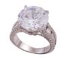 <span class='ref_item'>218 -</span> <span class="object_title">SORTIJA CÓCTEL EN PLATA DE LEY 925 Y CIRCONITAS</span>  <p><span class="technical_description">Sortija Cóctel realizada en plata de ley 925 con gran circonita central en talla brillante con peso aprox: 7.50 ct y circonitas en bandas y carriles adornando los hombros de la sortija<br/>Medida sortija: 13<br/>Ref última: 41579</span><br>Peso: <span class="PESO_HCES1">9,70</span> <span class="PESOUMED_HCES1">gr.</span><br></p>