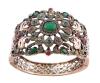 <span class='ref_item'>102 -</span> <span class="object_title">BRAZALETE DE DISEÑO VINTAGE EN METAL , CON FILIGRANA Y PIEDRAS VERDES, ROJAS Y BLANCAS</span>  <p><span class="technical_description">Brazalete con diseño antiguo realizado en metal de color cobrizo, con diseño de filigrana calada adornada por piedras verdes , rojas y blancas de imitación ( faltan varias de ellas)<br/>Bisagra y cierre de caja con lengüeta<br/>Medidas: En su parte más ancha 5 cm . Medida interior: 6,5 cm</span><br>Peso: <span class="PESO_HCES1">62,50</span> <span class="PESOUMED_HCES1">gr.</span><br></p>