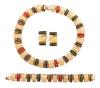 <span class='ref_item'>6 -</span> <span class="object_title">CONJUNTO DE GARGANTILLA , PULSERA Y PENDIENTES EN METAL DORADO, ADORNADO POR ESMALTES ROJOS , VERDES Y AZULES</span>  <p><span class="technical_description">Lote formado por conjunto compuesto por una gargantilla, una pulsera y una pareja de pendientes realizados en metal dorado compuestos por eslabones articulados de textura granulada intercalados con secciones de esmaltes en rojo, verde y azul<br/>Cierres: De pestaña exterior en la gargantilla y la pulsera . Presión en los pendientes. Longitud: Gargantilla: 42 cm. Pulsera: 17 cm. Pendientes: 3 cm <br/> </span><br>Peso: <span class="PESO_HCES1">276,60</span> <span class="PESOUMED_HCES1">gr.</span><br></p>