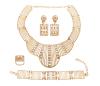 <span class='ref_item'>98 -</span> <span class="object_title">CONJUNTO DE GARGANTILLA, PULSERA, PENDIENTES Y SORTIJA CHAPADOS EN ORO CON ADORNO DE PIEDRAS BLANCAS</span>  <p><span class="technical_description">Lote compuesto por conjunto de gargantilla, pulsera, pareja de pendientes y sortija realizados en metal chapado en oro con  diseño clásico y eslabones calados con finos hilos creando un efecto de rejilla o escalera adornados por piedras blancas. Gargantilla: cierre mosquetón y longitud de 40 cm. Pulsera: cierre mossquetón y longitud de 23 cm con el alargador. Pareja de pendientes : cierre Omega y longitud de 5 cm. Sortija: Medida adaptable</span><br>Peso: <span class="PESO_HCES1">89,50</span> <span class="PESOUMED_HCES1">gr.</span><br></p>