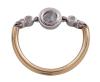 <span class='ref_item'>242 -</span> <span class="object_title">SORTIJA EN ORO BICOLOR DE 18 KT. CON PARTE CENTRAL FLEXIBLE, ARTICULADA Y DIAMANTES</span>  <p><span class="technical_description">Sortija realizada en oro bicolor de 18 kt. de original diseño con parte central flexible y articulada, adornada por una placa central de diamante facetada y a los lados chatones con diamantes en talla brillante. Peso total aprox. de todos los diamantes: 0.25 ct<br/>Medida sortija: 11</span><br>Peso: <span class="PESO_HCES1">2,2</span> <span class="PESOUMED_HCES1">gr.</span><br></p>
