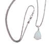 <span class='ref_item'>60 -</span> <span class="object_title">COLGANTE EN ORO DE 18 KT. Y CADENA EN PLATA DE LEY 925, CON ÓPALO  DE AGUA Y DIAMANTES</span>  <p><span class="technical_description">Colgante realizado en oro de 18kt. con ópalo de agua en talla cabujón con forma de gota, engastado en garra con peso aprox. 2.66 ct. y adorno de diamantes en el asa para colgar en talla brillante con peso total aprox. 0.10 ct.<br/>Cadena realizada en plata de ley 925, con eslabón veneciano y cierre de reasa<br/>Longitud: 45 cm<br/>Peso total: 6,70 gr </span><br></p>