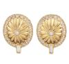 <span class='ref_item'>49 -</span> <span class="object_title">PENDIENTES EN ORO DE 18 KT. CON DIAMANTES</span>  <p><span class="technical_description">Pareja de pendientes realizados en oro de 18 kt. Con diamante central sobre motivo gallonado, en talla brillante engastado en chatón, rodeado por diamantes también en talla brillante engastados en grano y detalle de diamantes en talla baguette en la parte inferior.<br/>Peso total aprox. de todos los diamantes: 0.75 ct<br/>Cierre: Omega</span><br>Peso: <span class="PESO_HCES1">12,40</span> <span class="PESOUMED_HCES1">gr.</span><br></p>
