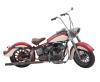 <span class='ref_item'>67 -</span> <span class="object_title">MOTOCICLETA CLÁSICA DECORATIVA</span>   <p><span class="technical_description">Motocicleta clásica decorativa realizada en metal con un diseño rojo y blanco inspirado en modelos vintage de marcas como Harley Davidson.<br/>Cuenta con ruedas funcionales y detalles realizados en otros materiales como el cableado que conecta el motor, deposito y empuñadura.<br/>Medidas aprox: 16 x 17.5 x 9 cm</span><br></p>