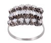 <span class='ref_item'>127 -</span> <span class="object_title">SORTIJA VINTAGE EN PLATINO CON DIAMANTES</span>  <p><span class="technical_description">Sortija vintage realizada en Platino compuesta por tres bandas de diamantes en talla brillante engastados en grano con peso total aprox. 0.90 ct.<br/>Medida sortija: 18<br/>Ref: 4639</span><br>Peso: <span class="PESO_HCES1">6,60</span> <span class="PESOUMED_HCES1">gr.</span><br></p>