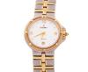 <span class='ref_item'>78 -</span> <span class="object_title">RELOJ PULSERA "CAUNY " EN ACERO Y PARTES CHAPADAS EN 3 MIC DE ORO. MECANISMO DE CUARZO</span>  <p><span class="technical_description">Reloj de pulsera "CAUNY" caja y brazalete integrado en acero y partes con chapado de 3MIC de oro .Caja con protectores de corona integrados y bisel en dorado, con fondo de color blanco, agujas doradas, marcadores estilizados que incluyen tres números romanos: XII, III y IX. Aparece el logotipo de la Firma que es la flor de lis, ventana de calendario a las 3. El brazalete bicolor con elegante diseño de eslabones haciendo T. Water Resistant.  Mecanismo de cuarzo .En estado de marcha</span><br>Peso: <span class="PESO_HCES1">86,30</span> <span class="PESOUMED_HCES1">gr.</span><br></p>
