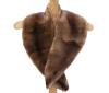 <span class='ref_item'>183 -</span> <span class="object_title">CUELLO DE LOMOS DE VISÓN EN COLOR MARRÓN CLARO</span>   <p><span class="technical_description">Cuello realizado en lomos de visón de color marrón claro, con suave tacto y brillo<br/>Forro interior satinado en color marrón</span><br></p>