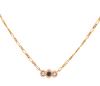 <span class='ref_item'>166 -</span> <span class="object_title">GARGANTILLA EN ORO DE 18 KT. CON DETALLE CENTRAL DE ZAFIRO Y DIAMANTES</span>  <p><span class="technical_description">Gargantilla fina realizada en oro de 18kt. con cadena de eslabón Fígaro  o también llamado eslabón Cartier, con detalle central de zafiro en talla oval y peso aprox.0.25 ct. en escolta dos diamantes en talla brillante con peso total aprox. 0.07 ct. los tres engastados en chatón.<br/>Cierre con reasa. Longitud: 37 cm</span><br>Peso: <span class="PESO_HCES1">5,8</span> <span class="PESOUMED_HCES1">gr.</span><br></p>
