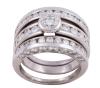 <span class='ref_item'>77 -</span> <span class="object_title">SORTIJA TRIPLE EN ORO DE 18 KT. Y DIAMANTES</span>  <p><span class="technical_description">Sortija triple, formada por tres aros realizados en oro de 18 kt. adornados por diamantes en talla brillante, uno central engastado en chatón con peso aprox. 0.55 ct. y el resto adornando los tres aros también en talla brillante engastados en carril con peso total aprox. 2 ct. Peso total aprox.de todos los diamantes: 2.55 ct.<br/>Medida sortija: 11<br/>Ref: 80314</span><br>Peso: <span class="PESO_HCES1">14,20</span> <span class="PESOUMED_HCES1">gr.</span><br></p>