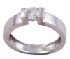 <span class='ref_item'>21 -</span> <span class="object_title">SORTIJA SOLITARIO EN ORO DE 18 KT. CON DIAMANTE EN BRILLANTE DE APROX.0.35 CT</span>  <p><span class="technical_description">Sortija solitario realizada en oro de 18 kt. con diamante central en talla brillante engastado en presión con peso aprox. 0.35 ct. Estimación de color: H  Estimación de pureza: VS<br/>Medida sortija: 10</span><br>Peso: <span class="PESO_HCES1">4,7</span> <span class="PESOUMED_HCES1">gr.</span><br></p>
