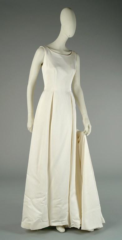 VESTIDO DE NOVIA ROSA CLARÁ, MODELO EMBLEMA