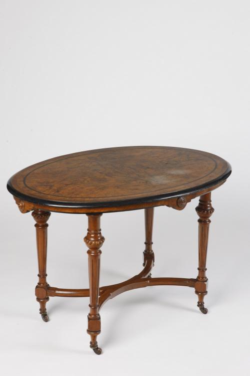 MESA AUXILIAR VICTORIANA, PPS.S.XX