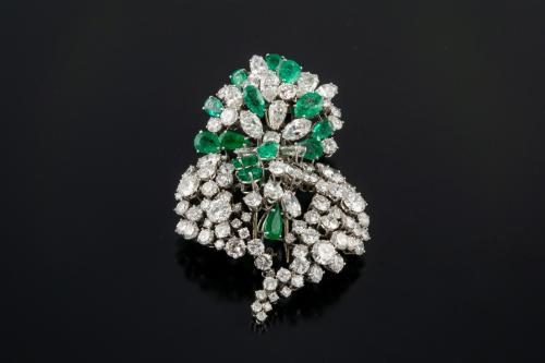Broche