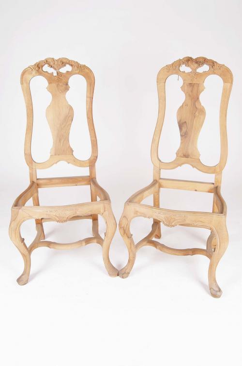 PAREJA DE SILLAS ESTILO CARLOS III, FABRICA VALENCIA