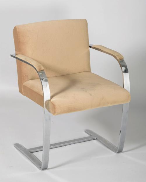 SILLA BRNO, DISEÑO  LUDWIG MIES VAN DER  ROHE, KNOLL INTERNA