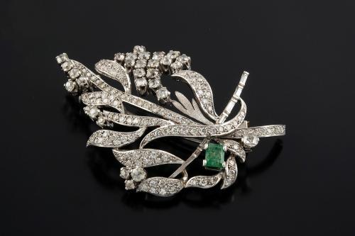 Broche