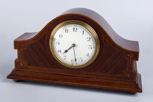 RELOJ DE CHIMENEA  INGLÉS, PRIMER SIGLO XX