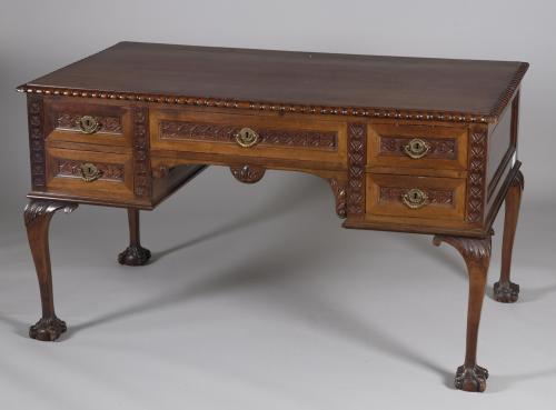 MESA DE DESPACHO ESTILO INGLÉS 