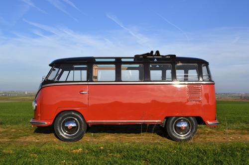 VOLKSWAGEN T1 MICROBUS DE LUXE 1957