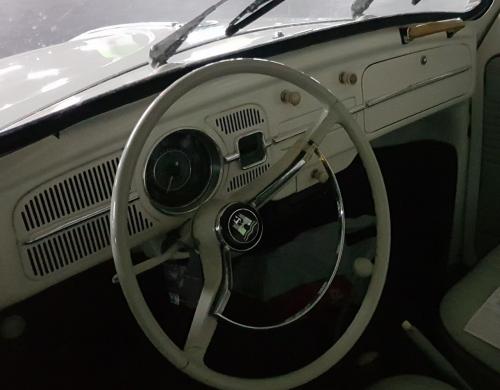 VOLSWAGEN BEETLE LIMOUSIN DE LUXE 1965