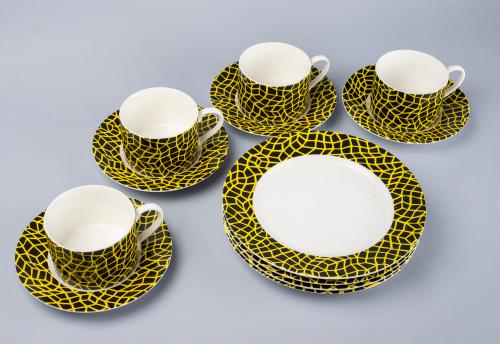 JUEGO DE CAFE YAYOI KUSAMA