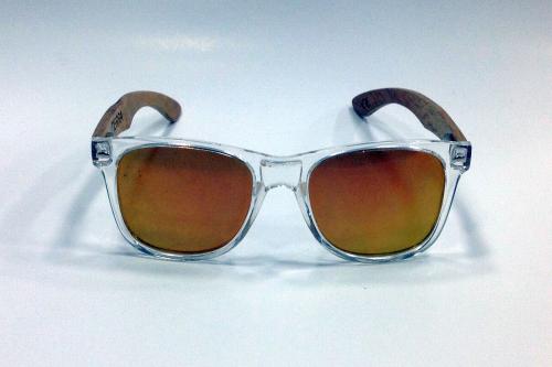 Gafas, Crossed Tierra