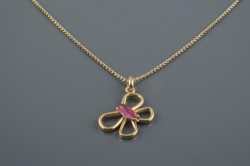 Colgante con cadena