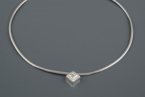 Collar