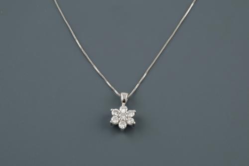 Colgante con cadena