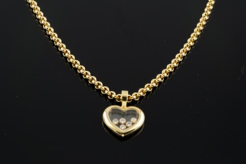 Colgante con cadena