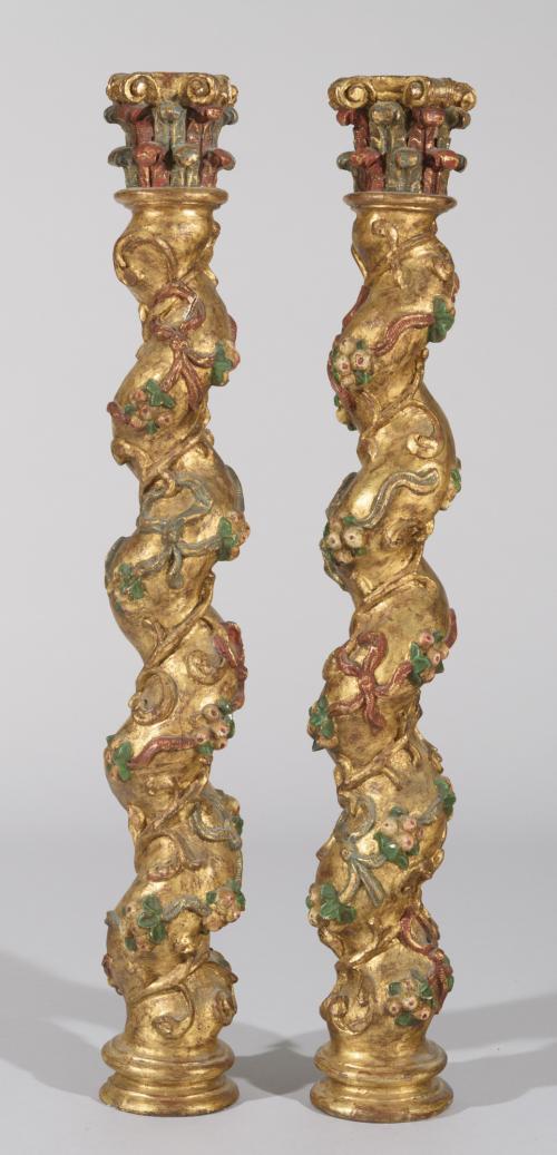 PAREJA DE COLUMNAS BARROCAS