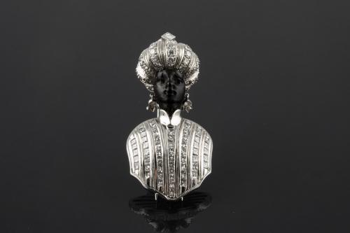 Broche