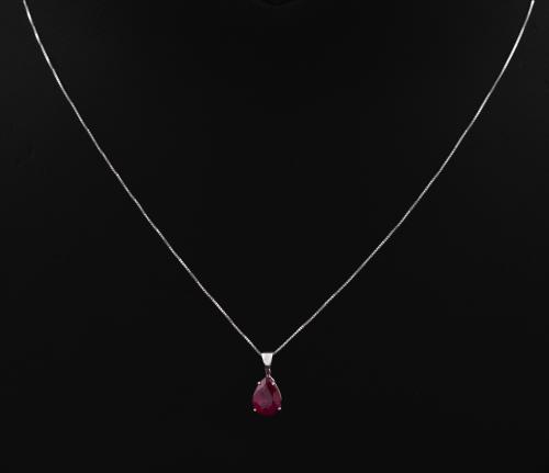Colgante con cadena