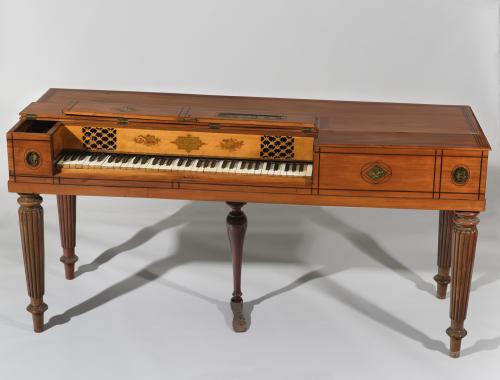 PIANO ASTON & HORMOOD