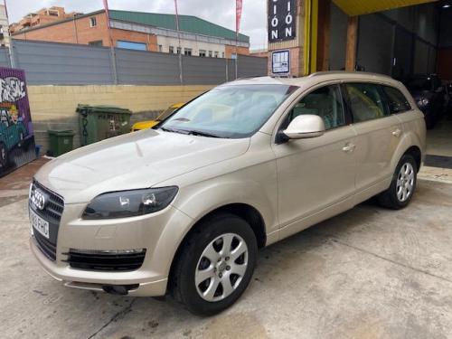 AUDI Q7 QUATTRO TIPTRONIC