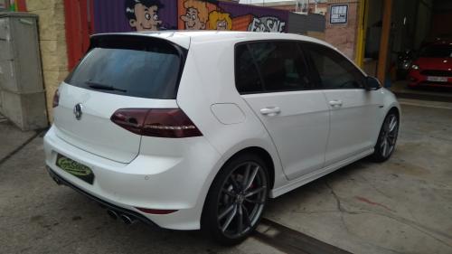 VOLKSWAGEN R 300 2.0 TSI