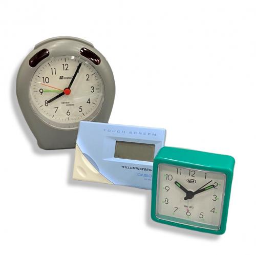 CONJUNTO DE 3 RELOJES DESPERTADORES, AÑOS 80-90