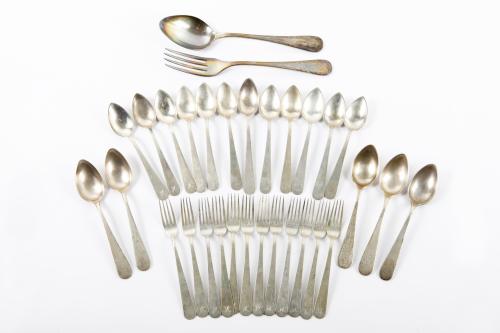 CUBERTERÍA EN PLATA