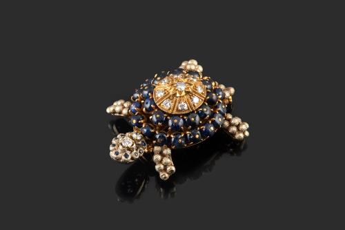 Broche