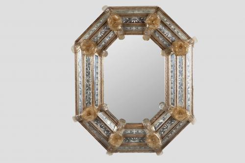 ESPEJO OCTOGONAL VENECIANO, SIGLO XX