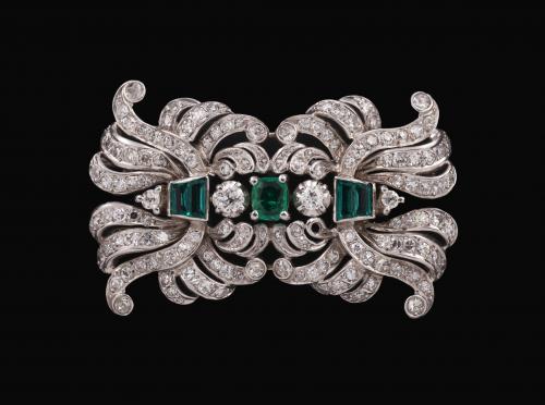 Broche